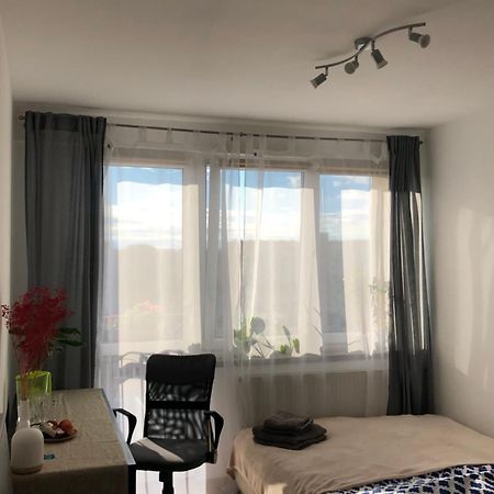 Sm Pokoj Przy Rondzie Daszynskiego Varsóvia Exterior foto
